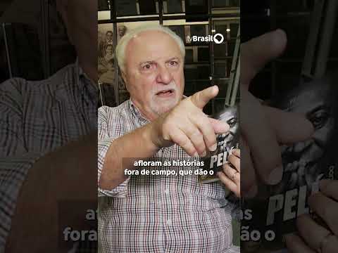 Ex-empresário de Pelé lança biografia do Rei do Futebol