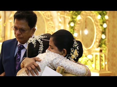 රත්තරන් දුවේ | ඒ මොහොත හැගීම් ගොඩක් | Father & Mothers love - Wedding day Emotional moments