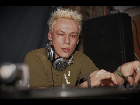 Luke Slater @ HR3 XXL Clubnight 22-11-2003