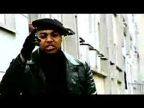 James Izmad / Toujours au front