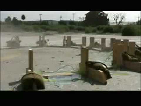 Smash Lab - Bomb-Proof Plane