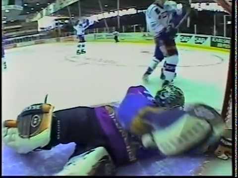 DEL 00-01 F1 Mannheim - München 4-1 Teil 1