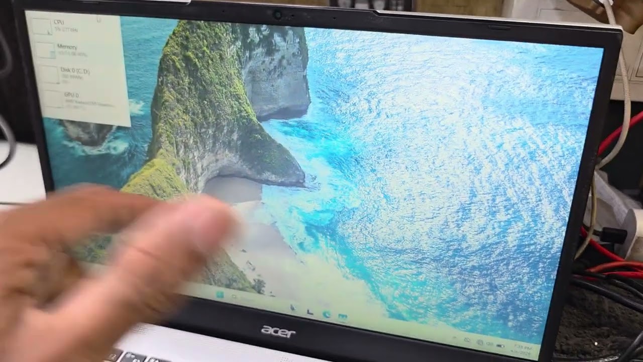 ACER RYZEN 3 LAPTOP 8GB RAM 256GB SSD 12000. PH 8056 161371 