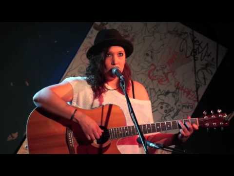 Franzi Kusche - Recall (live at Singer Songwriter Slam)