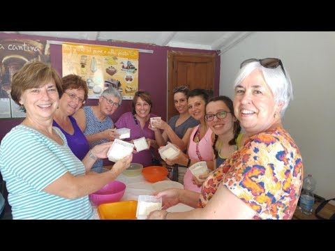 Farmhouse experience and Roccascalegna Medieval Castle