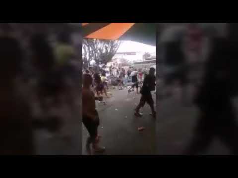 BAILE DE NATAL EM SÃO JOÃO DE MERITI NO PARQUE ALIAN ACABA EM PORRADARIA