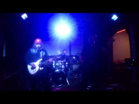 Bratři V Triku - Strach  -  BRATŘI V TRIKU -SinClub PŘÍBOR 23.11.2013