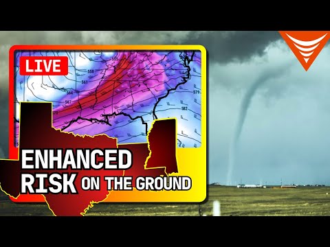 LIVE TORNADO OUTBREAK with storm chasers - Texas, Louisiana , Mississippi