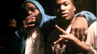 #2 Tupac Back (2Pac w/ lyrics) - Rick Ross &amp; Maybach Music Group - Self Made