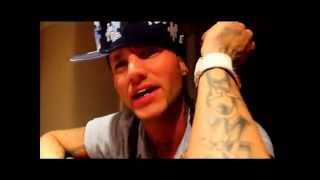 Riff Raff - 2010 Rookie of the Year Freestyle [Bathroom Performance]