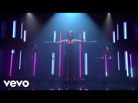 SHAED - Trampoline (Live From Late Night With Seth Meyers) (Official)