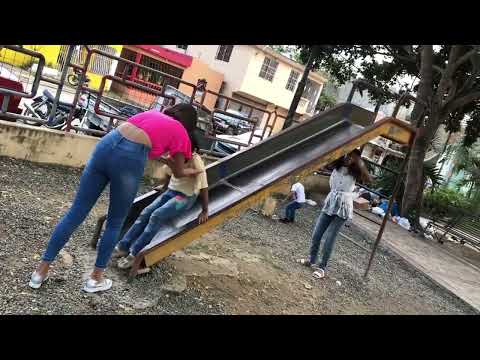 Francheska Parras / 24 years old / Dominican Republic 🇩🇴/ Eur AuPair Application 👨‍👩‍👧‍👦❤️