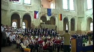 preview picture of video 'Tachov oslavil vstup do EU koncertem v jízdárně | TV Tachov'
