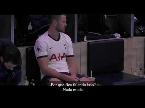 José Mourinho DANDO AULA no vestiário.
