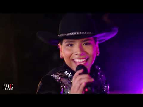 Emily Galaviz - Popurri 03 En vivo - Patio Sonoro ❤️🎤🎶