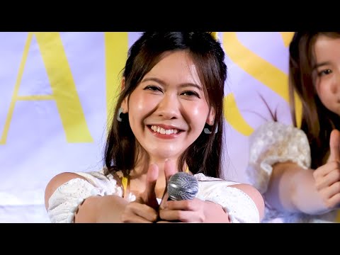 [4K] Koisuru Fortune Cookie - Noey BNK48 @ 11th single Roadshow Fashion Island 220813 [Fancam]