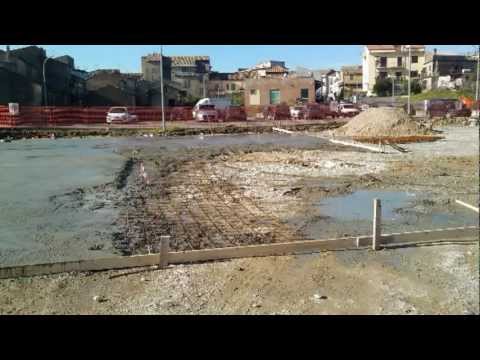 Girifalco (CZ)   "Nc'era na vota u caghuna e Marzigghia" .Oggi "Piazza Unità d'Italia" .mpg