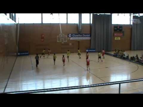 Entrada Cebrià assistència Alex contra el CB Castellar A.  Maig 2011