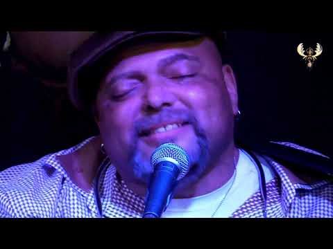 Kevin Burt - Your smile - Live for bluesmoose radio