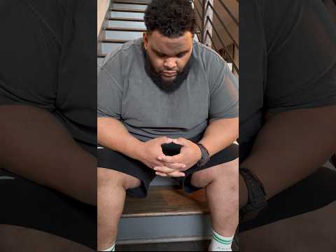 When Joslyn walks into her and Rafi’s house with Ty’s dirt on her hands!