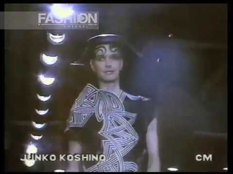 "Junko Koshino" Autumn Winter 1989 1990 Paris pret a porter women by Canale Moda
