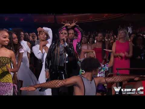 Mashup The Bucketheads - The Bomb VS Hits Mix