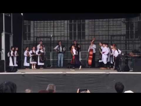 Nastup dečijeg i omladinskog ansambla FA Bambi Beča na "Ottakring Fest" 4. Juna 2016; Vlaško i Levač