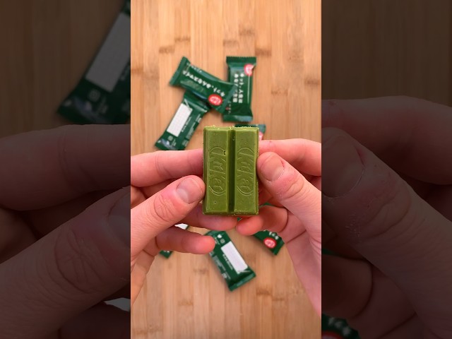 Vídeo relacionado con OG ASIA Kitkat Double Pack - Fresa y Matcha - de Japón 20 barras de chocolate - Paquete de 2 - - 2 x 111 g