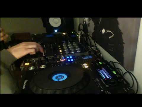 Sunday Night Live Isolation Grime Mix with DJ TiATSiM