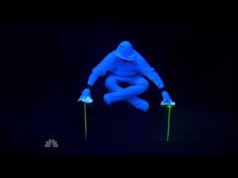 [TV] America's Got Talent 2010 - Fighting Gravity: Luminous Illusion
