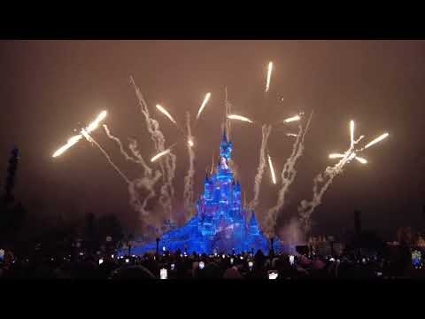 Disney D Light 30th Full Show with 200 drones + Disneyland Paris Illuminations Christmas 2022