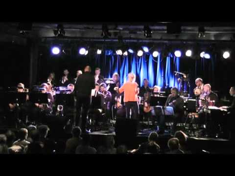 Marit Sandvik & Ervik Storband - Feliz ano novo