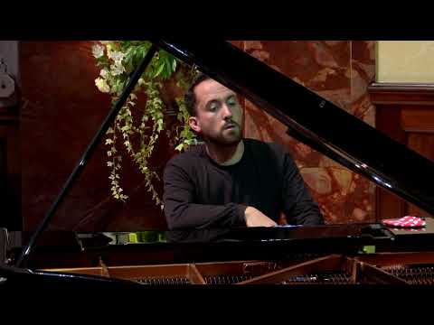 Igor Levit - Beethoven, Pathétique Op. 13 - Adagio cantabile