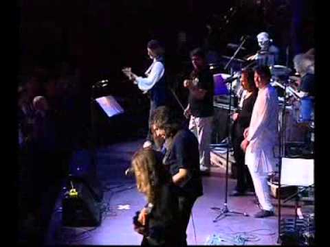 Deep Purple (With Ritchie & Dio) - Smoke on the Water - Albert Hall 1999.avi