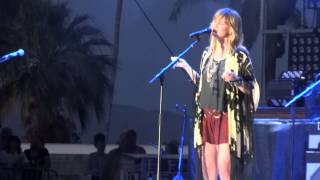 Me Without You - Jennifer Nettles - Live at Stagecoach 2014