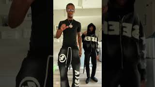 Download lagu Shark A Bit - Tiktok Dance Trend #dance #tiktok #shortsfeed #shorts #challenge #compilation #edit mp3