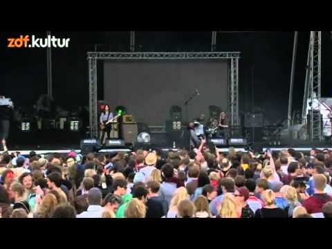 Blood Red Shoes - 08 - Heartsink (MELT! 2012)