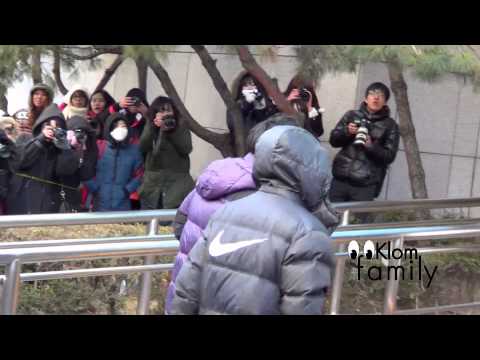 [Taklomfam] 131227 DONGWOON at KBS