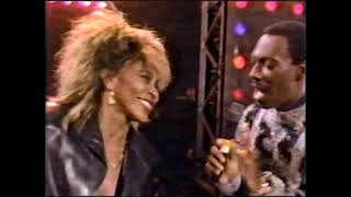 Tina Turner wins Best Female Video MTV Awards 1985 - Tina almost doesn&#39;t make it to the stage