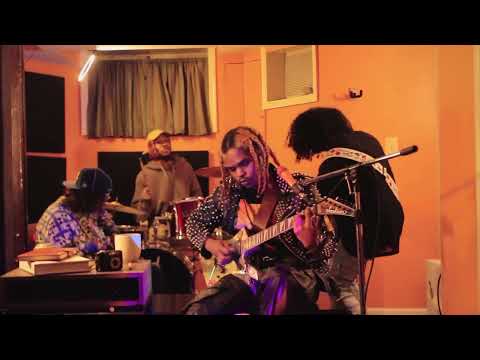 Video thumbnail 9MjYK_JRF-s