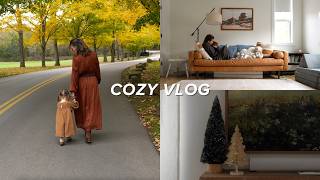 Spend the weekend with me! family photos, cozy baking, decorating for Christmas | VLOG