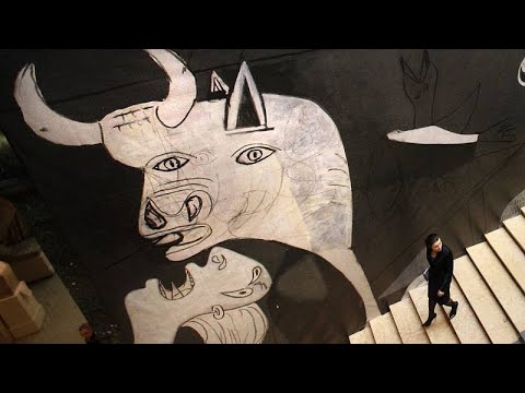 شاهد ضبط رسم لبيكاسو في مطار إيبيزا تقدر قيمته بأكثر من 450 ألف يورو