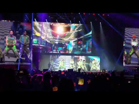 221006 STICKER [4K] - NCT127 NEO CITY: LOS ANGELES THE LINK