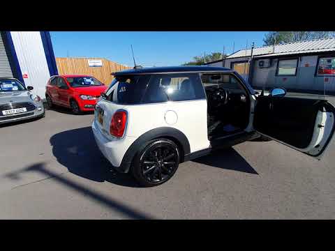 OY16GFA - Mini Hatch Cooper D