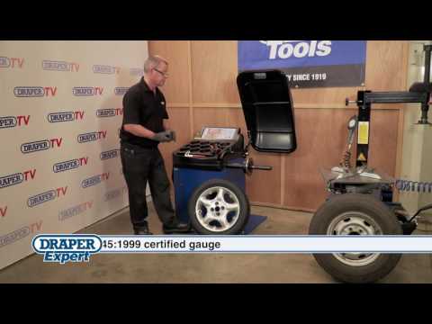 Semi Automatic Wheel Balancer