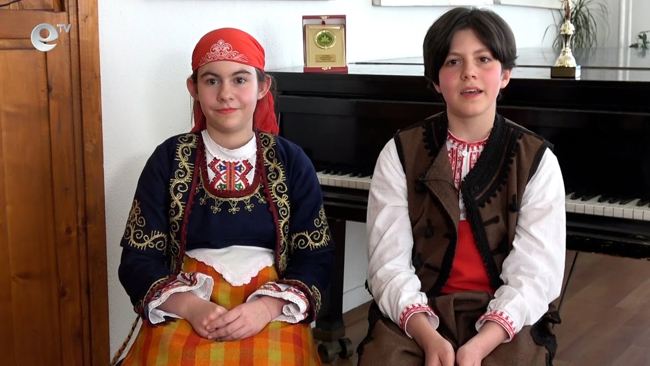От мерак - Вики и Ели - пеещата гордост на Смолян