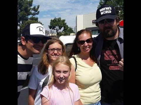 AdamtheWoo & Justin Scarred Meet Up at Puente Hills Mall, CA