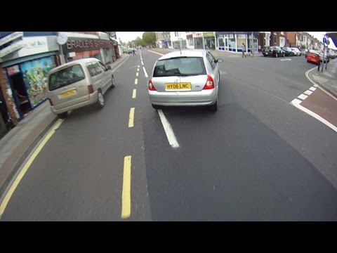 HY06LNC - Doesn't Look? Doesn't See? Doesn't Care?