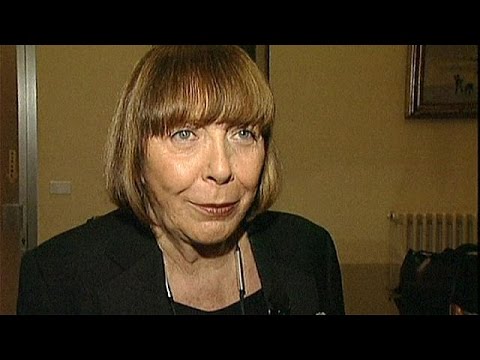 Fallece a los 90 años la diseñadora italiana Krizia