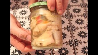 Как приготовить из мелкой речной рыбы консервы